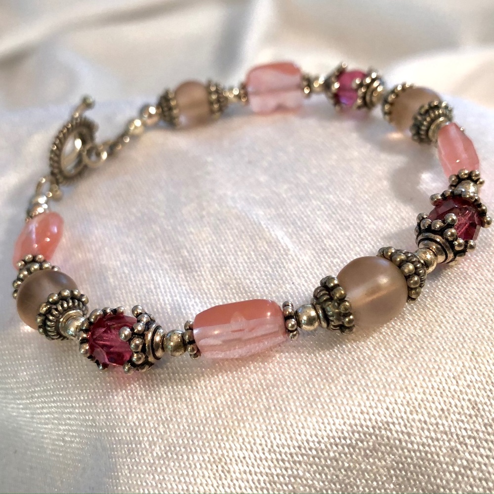 Handmade Pale Pink & Bright Pink Glass Beaded Bracelet with Toggle